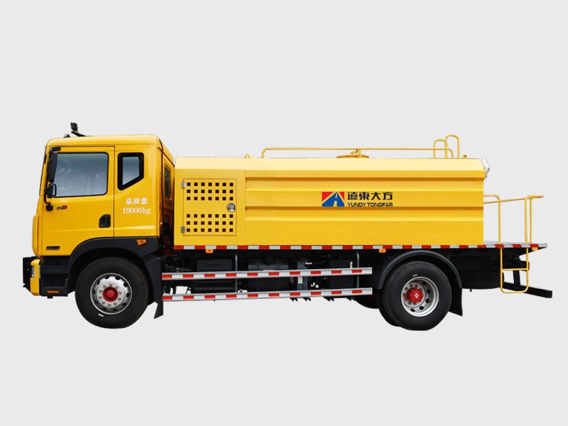 HGY5181GQX型多功能清洗車